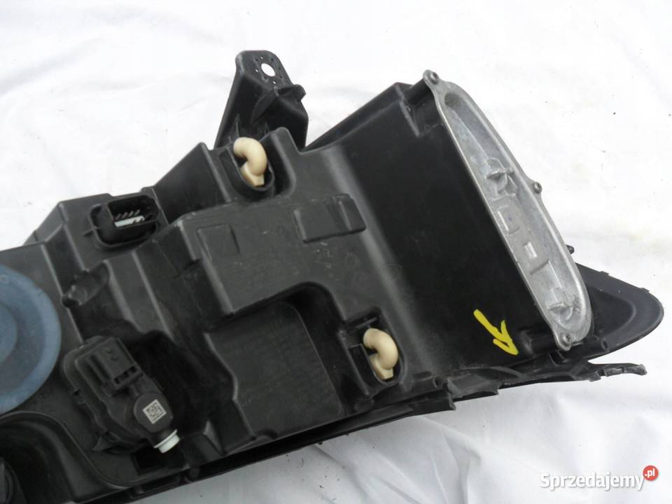 REFLEKTOR PRZÓD STRONA LEWA DACIA SANDERO III Nowy Tomyśl