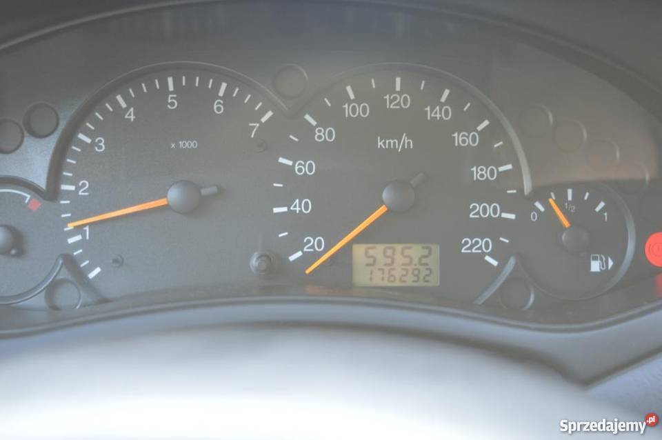 Ford Focus mk1 lift 2002r 4/5 sprzedam