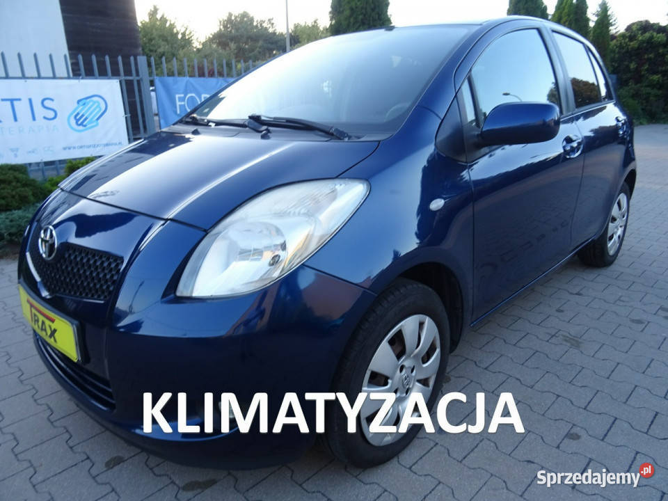 Toyota Yaris Niezawodna Toyota Yaris 13 z światła do jazdy dziennej łódzkie