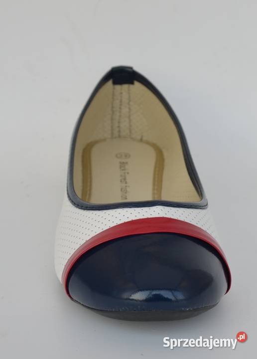 Białe baleriny z granatowym czubkiem rozmiar 36 Żyrardów