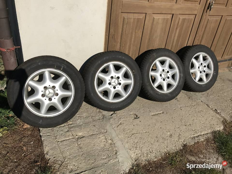 Mercedes w203 22 cdi welurowa tapicerka podkarpackie Kolbuszowa