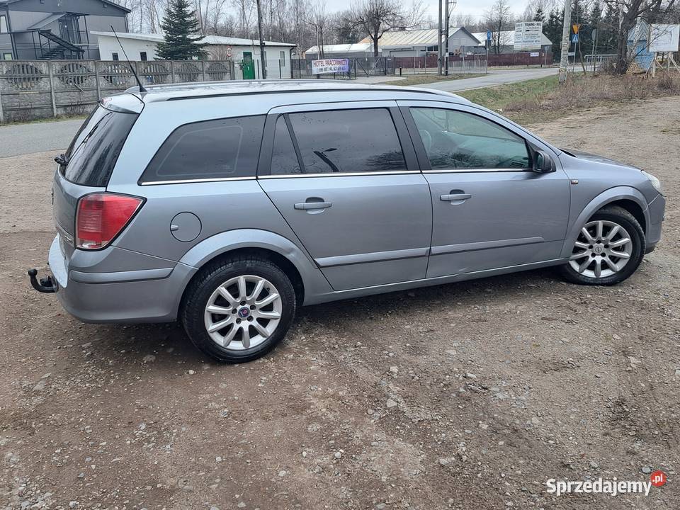 Sprzedam Opla Astra H 17 diesel 2005r Żyrardów