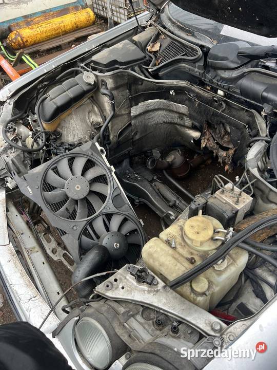 Samochody na części Samochody na części