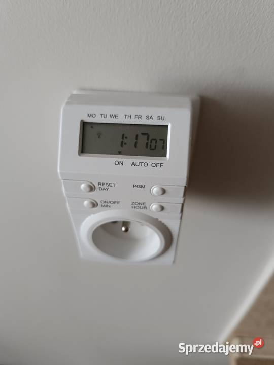 Programator cyfrowy tygodniowy EMT700 3680W 16A Rzeszów