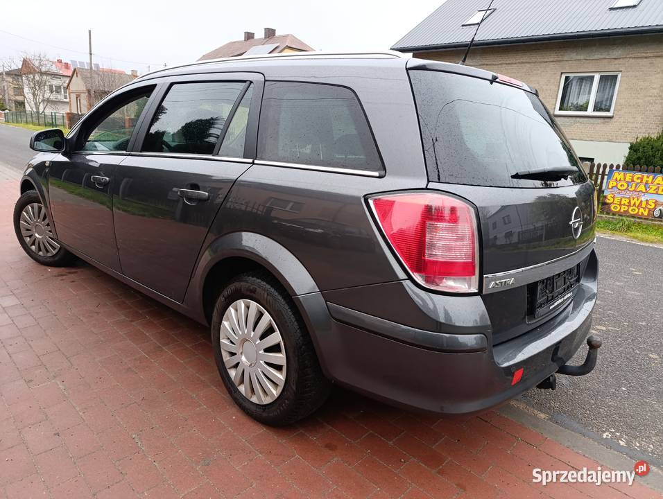 Opel Astra H kombi 14 benzyna 2010r hak 186100km Astra Lgota-Mokrzesz