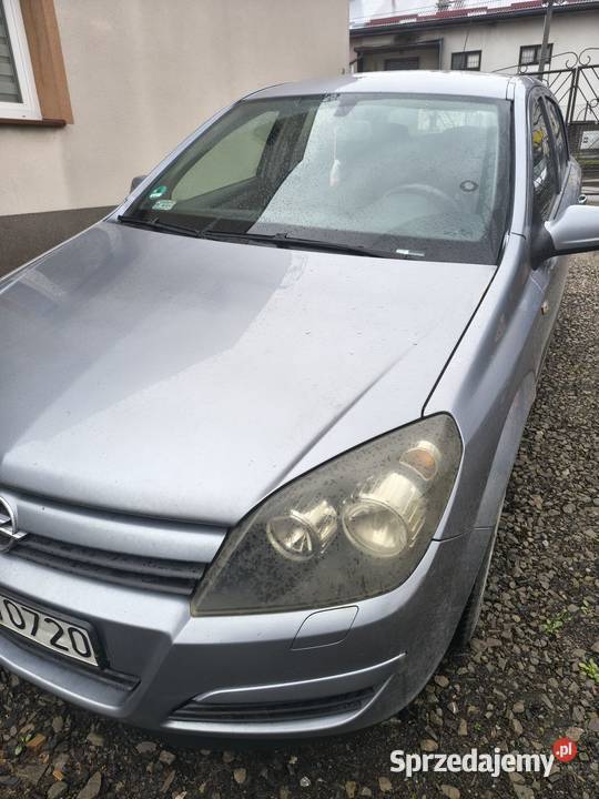 Opel Astra H 14 14 90 z gazem LPG 2005r 2 kpl Zarszyn