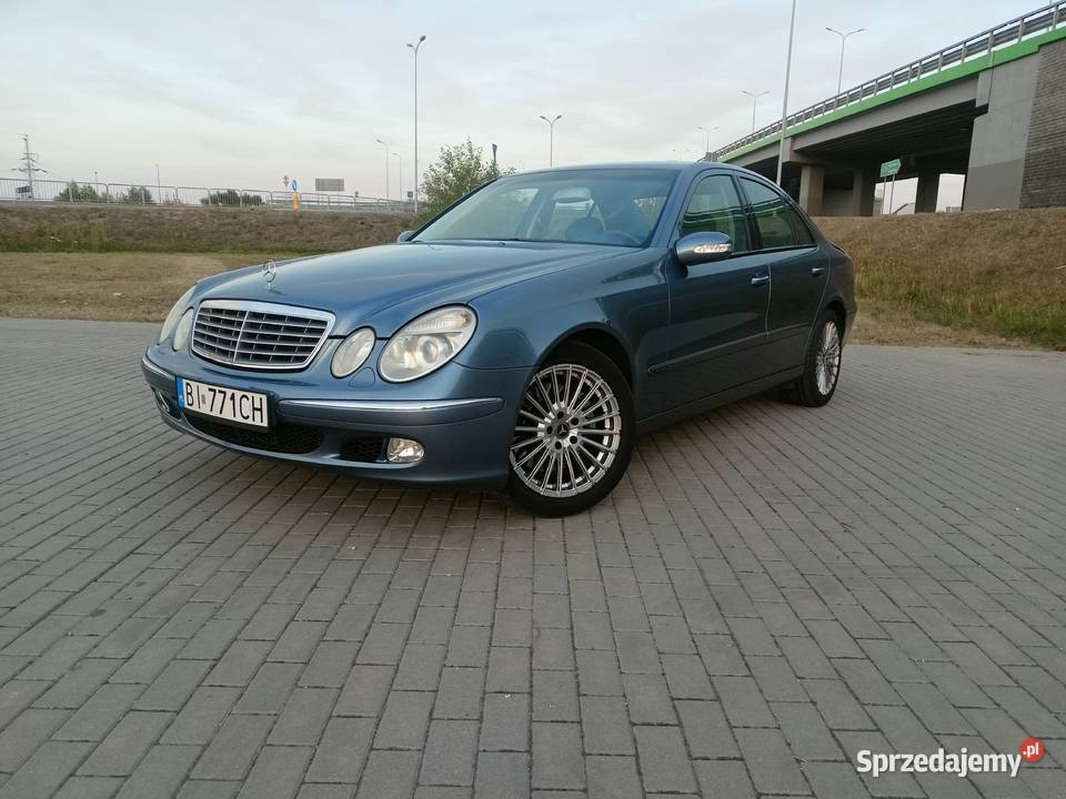 MercedesBenz w211 e500 V8