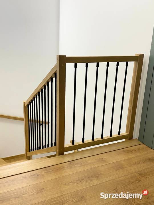 Balustrada Schodowa Drewniana Czarne Rurki Wieliczka
