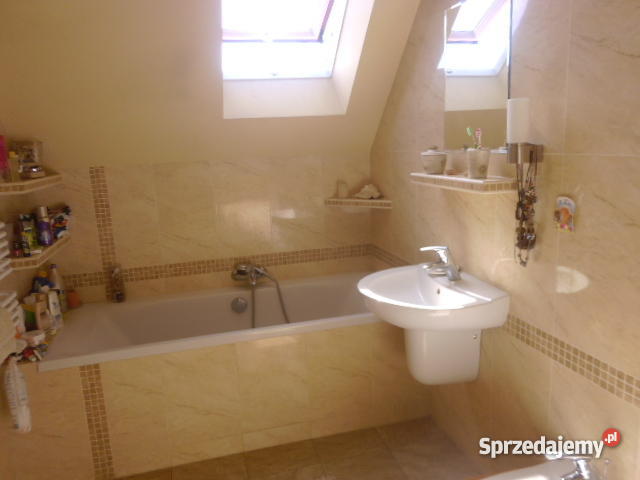 ROGOŹNIK DOM DO ZAMIESZKANIA NA PRESTIŻOWYM OSIE Rogoźnik