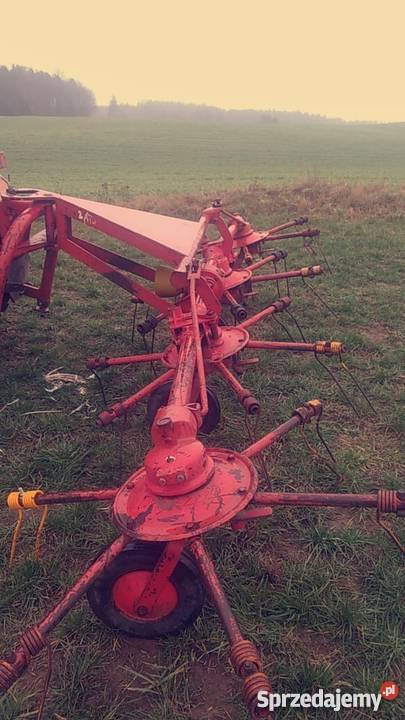 Przewracarka przetrząsarka niemeyer 45 m pomorskie Sierakowice