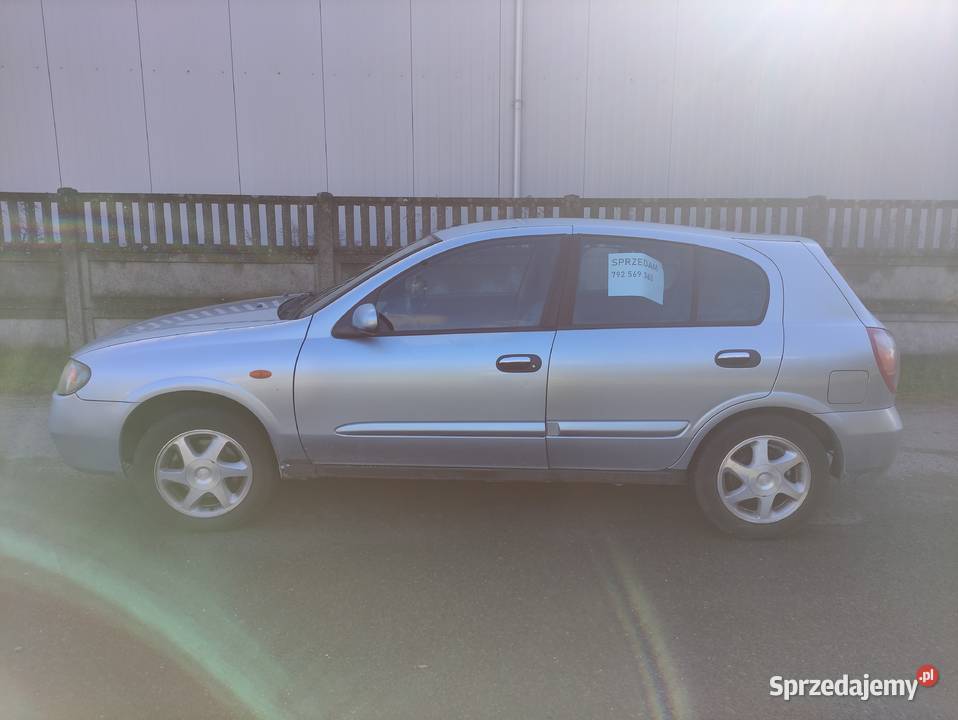Nissan Almera 15 benzynagaz manualna Pabianice