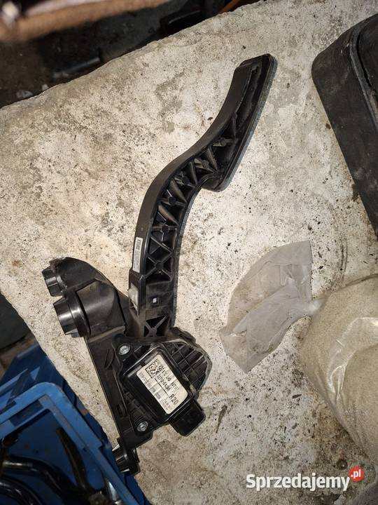 Pedał dźwignia gazu przyspieszenia Hyundai i30 osobowe