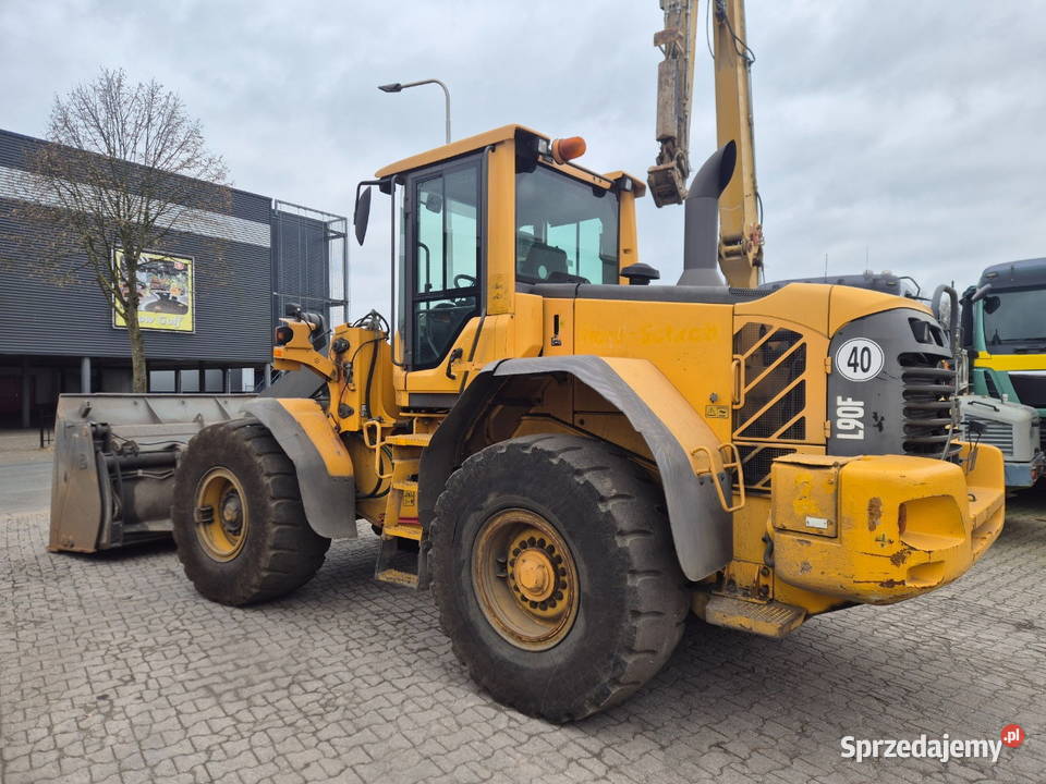 Ladowarka kolowa Volvo L90 F Motoryzacja Warszawa sprzedam