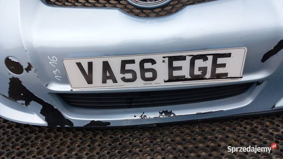 TOYOTA AURIS I ZDERZAK PRZÓD 8S1 HALOGEN Zbierkowo sprzedam