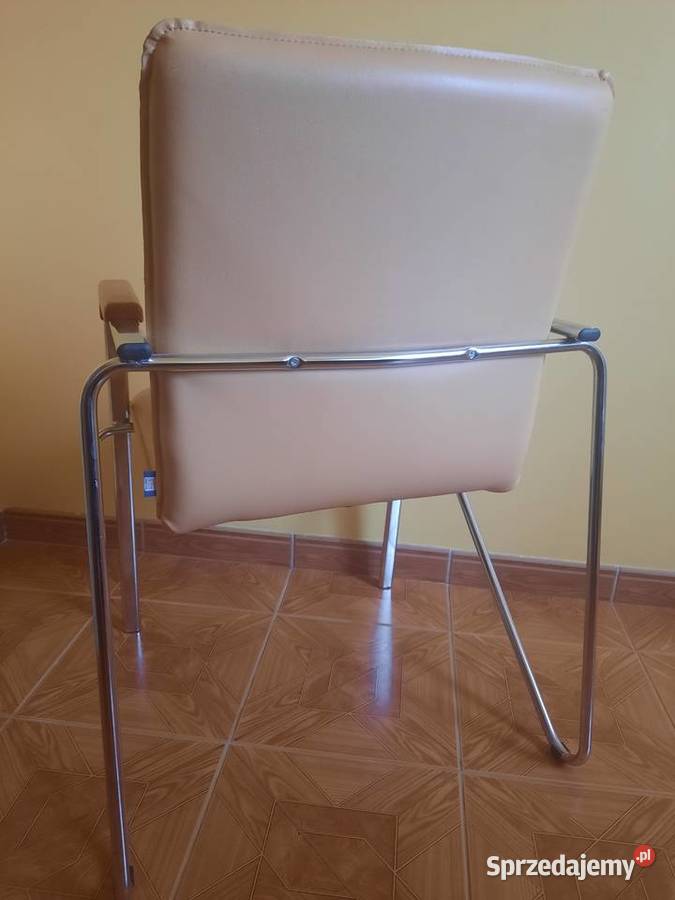 krzesła skórzane z elementami metalowymi Czachówek