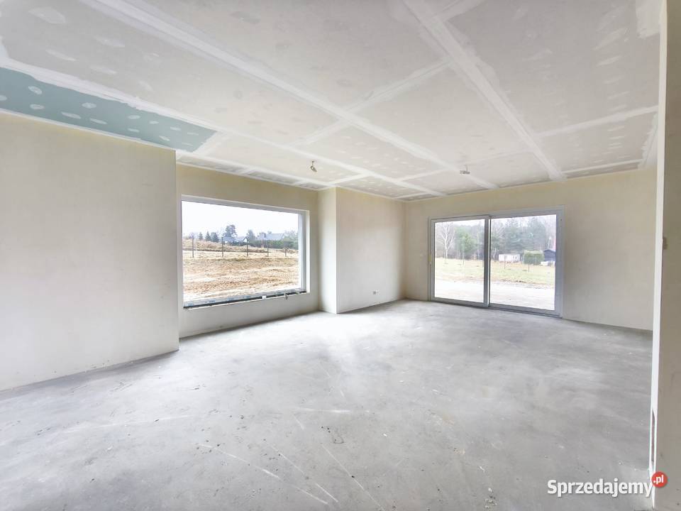 Bungalow z dużą działką Gowino