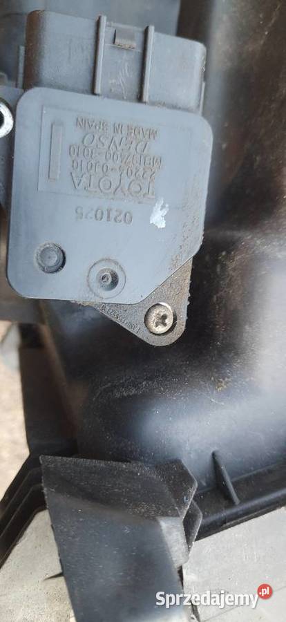 Przepływomierz toyota yaris 0105r 222040J010 Rok produkcji 2005 Tarnowskie Góry