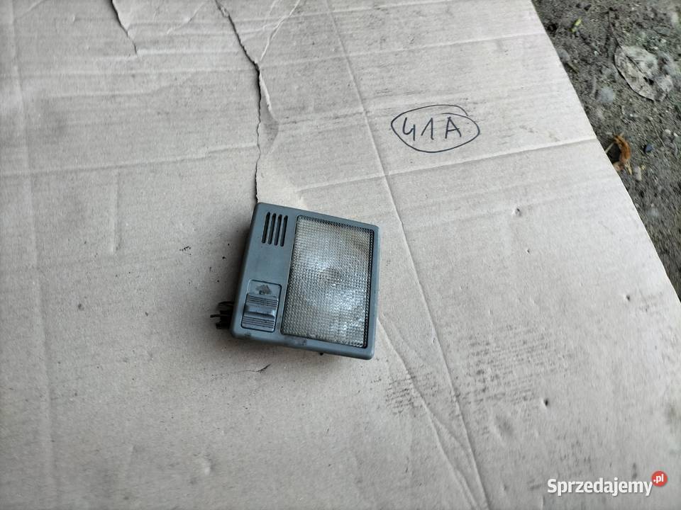 AUDI 80B4 80 B4 LAMPKA PODSUFITKI WNĘTRZA Kamień-Kolonia