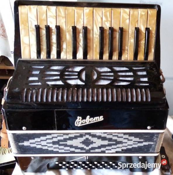 Akordeon Boheme 32 basy Wieliczka sprzedam