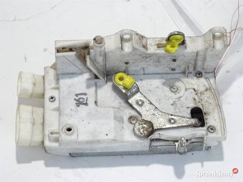 ZAMEK DRZWI LEWY IVECO STRALIS I Van minibus