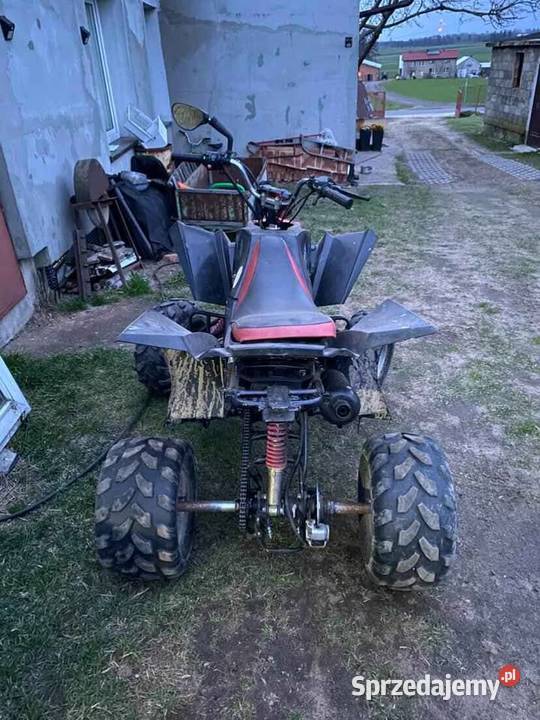 Sprzedam quada 150200 na dużej ramię Okazja