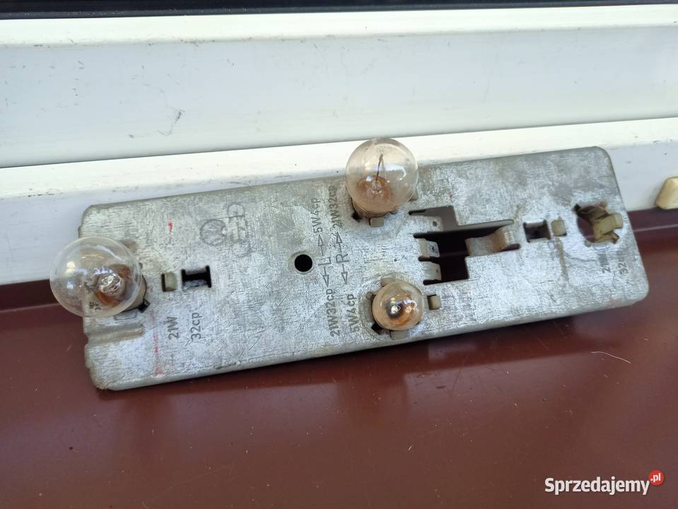VW Golf MK1 I wkład lampy tylnej tył wąska