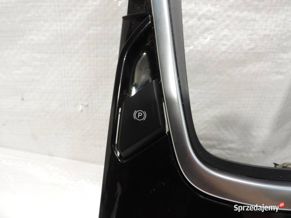 RAMKA PANEL BIEGÓW FORD EDGE EM2BR045P28BW sprzedam