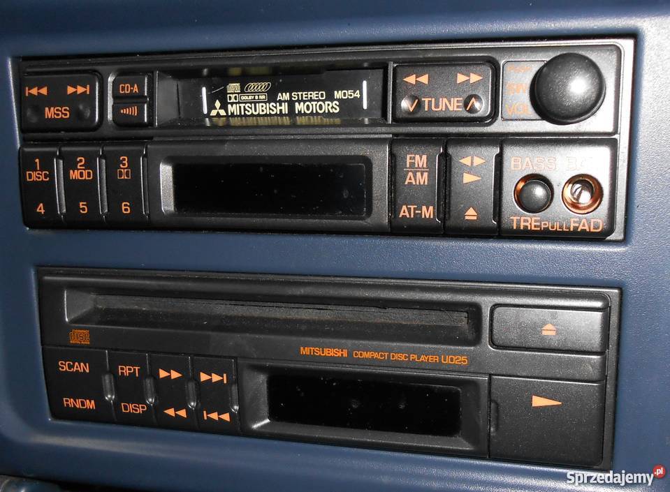 Oryginalne radio ze zmieniarką cd Mitsubishi terenowe Dzwola