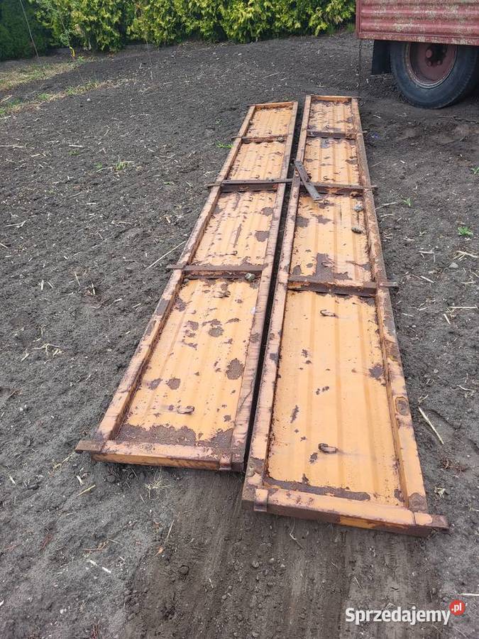 Burty Przyczepa d50 nieuszkodzony sprzedam