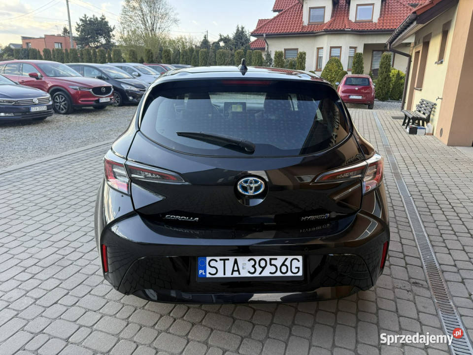 Toyota Corolla 20 Hybrid Kamera Navi CarPlay 122KM Orzech
