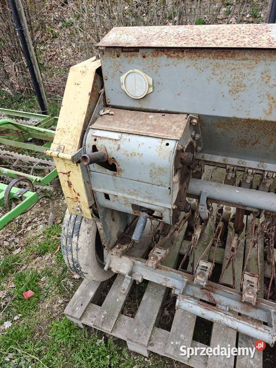 Siewnik zbożowy Poznaniak S043 Rolnictwo