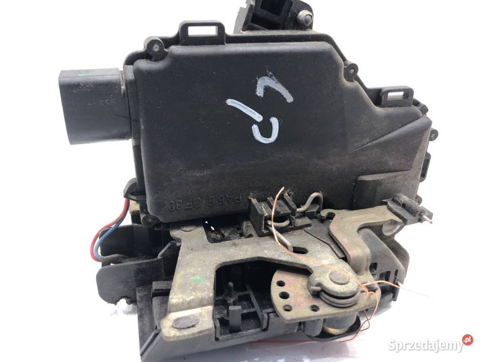 ZAMEK DRZWI LEWY PRZÓD VW GOLF IV Hatchback 9708 osobowe