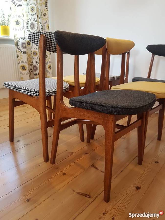 Krzesła PRL autor Rajmund Hałas lata 6070 Szczecin