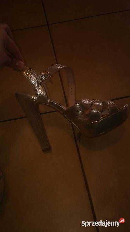 Buty damskie Obuwie sportowe Rzeszów sprzedam