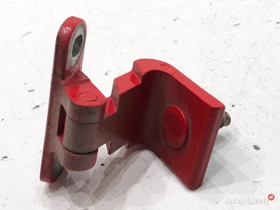 ZAWIAS KLAPY LEWY TYŁ VW TROC Crossover sprzedam