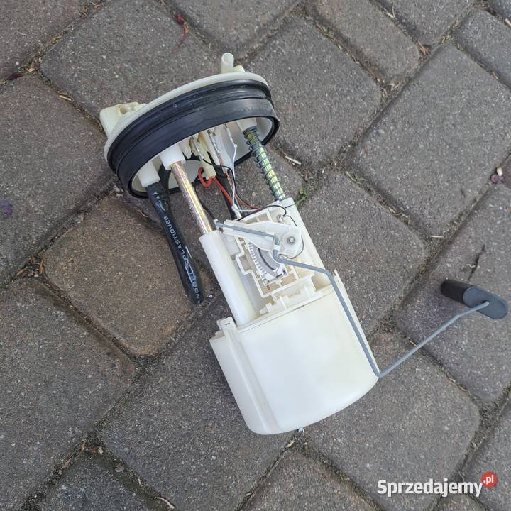FIAT PUNTO I 12 benz POMPA PALIWA i HALOGENY Lampy przeciwmgielne