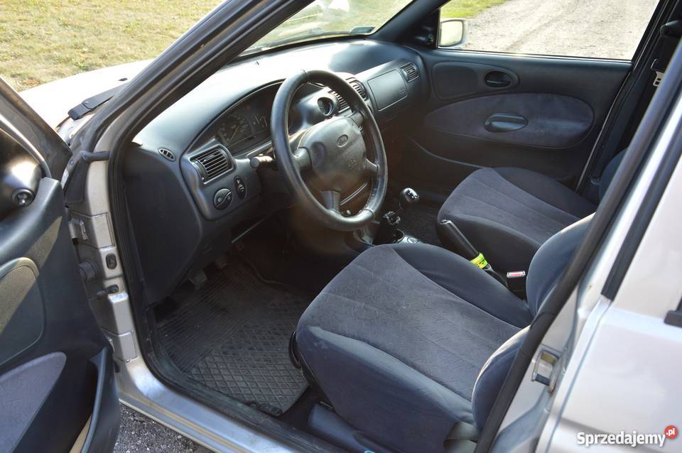 Ford Escort ekonomiczny motor 5 l100 paliwa 1798cm3 Lublin sprzedam