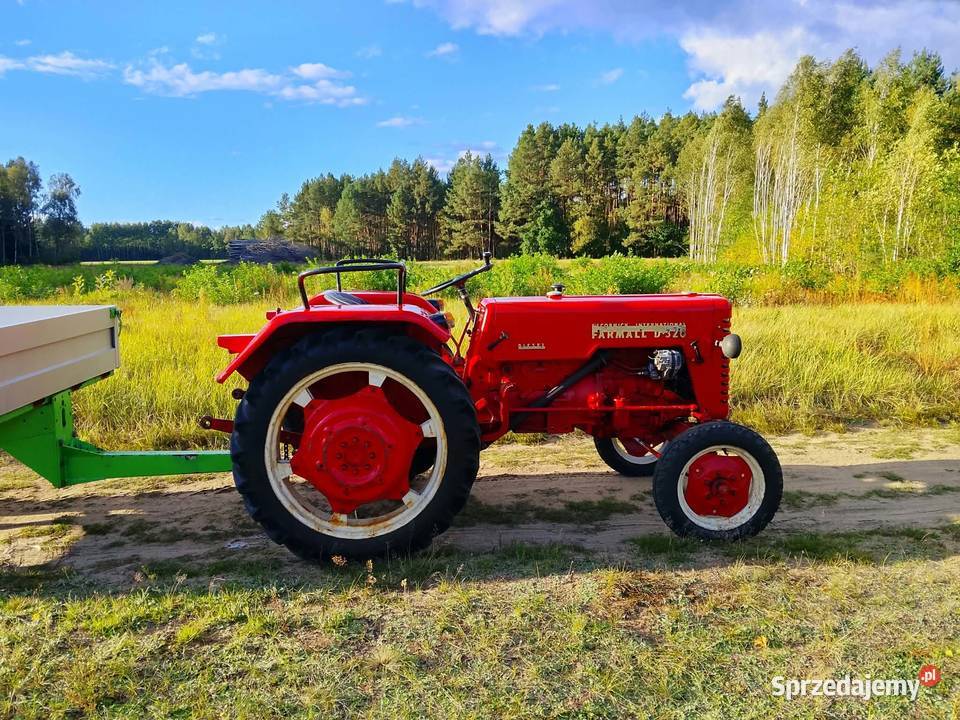 sprzedam zabytkowy ciągnik FARMALL D320 z Trzcianka