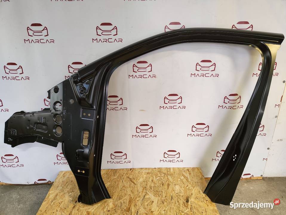 Słupek Ćwiartka Lewy Przód Toyota Proace 2016 Pleszew