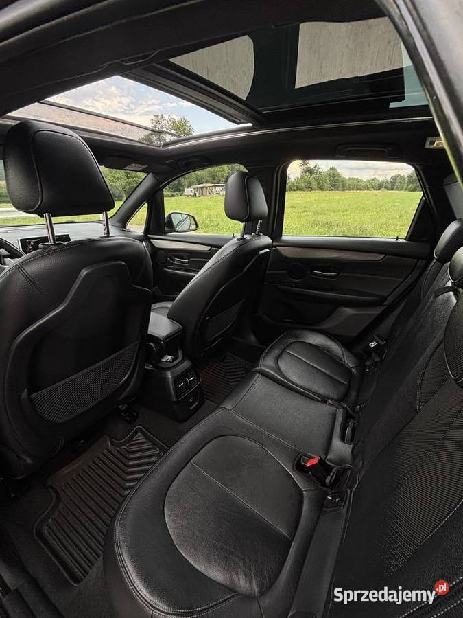 BMW F45 2015 Luxury Line