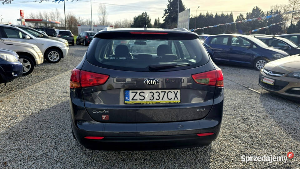 Kia Ceed Salon Polska 17 DGWARANCJA W Możliwa Zarejestrowany w Polsce sprzedam