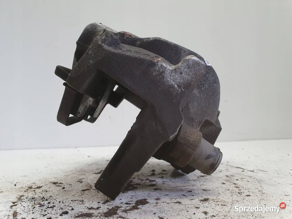 Volvo S60 XC60 II PRZEDNI ZACISK HAMULCOWY prawy Chełm sprzedam