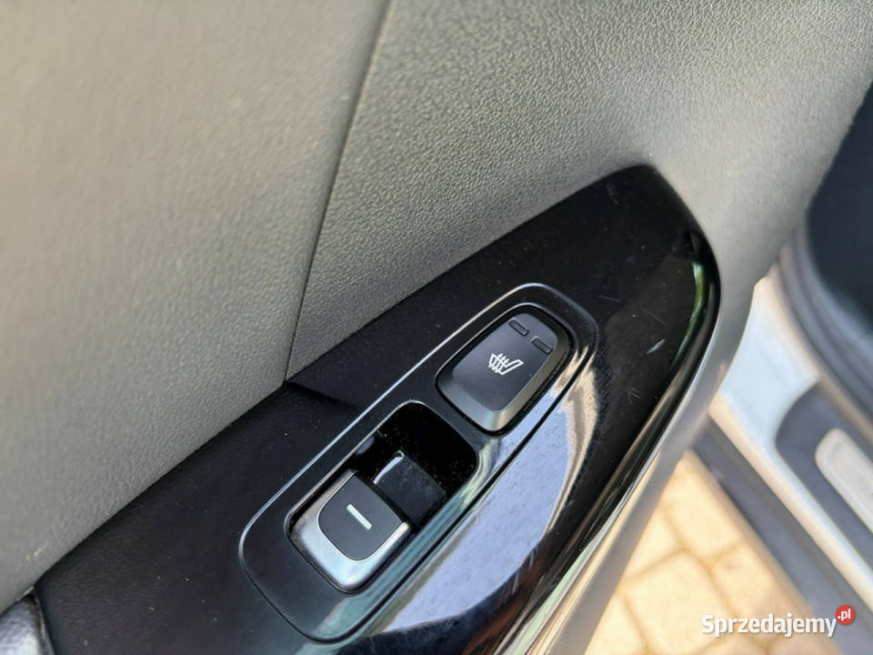 Kia Sportage 17 CRDI 141 Kamera Skóry 4 x relingi dachowe Lipówki