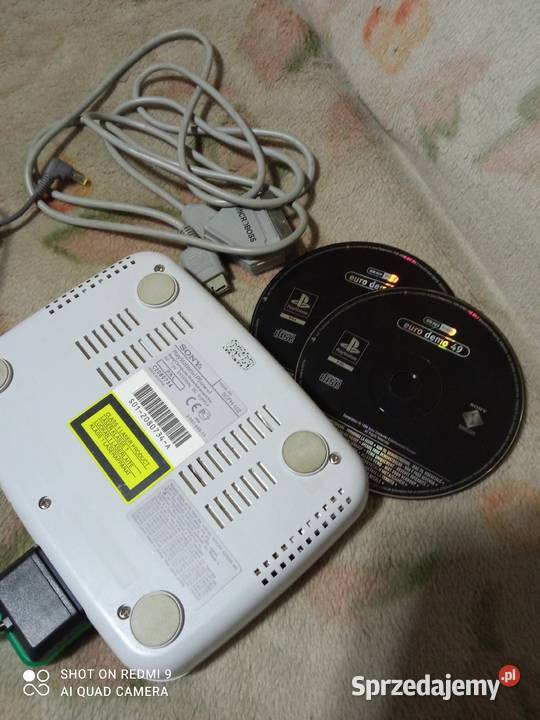 sprzedam konsole PlayStation one komplet z 40 Chorzów