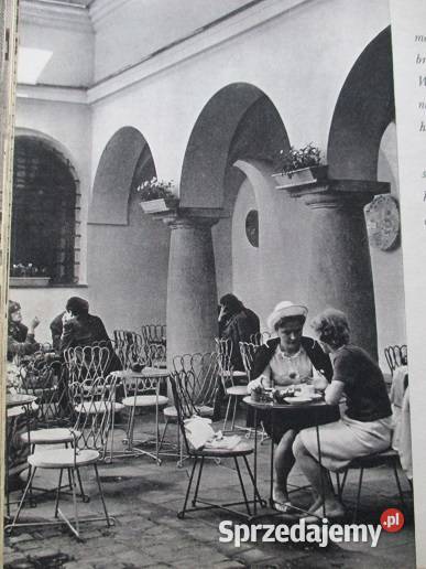 Wędrówki Warszawie album fotograficzny Warszawa