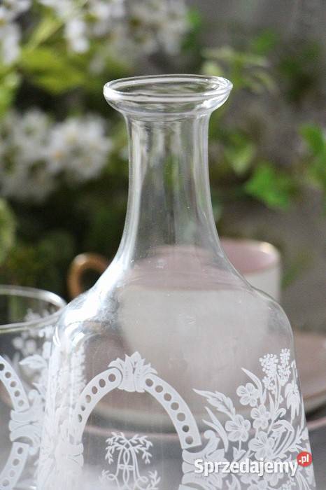 PIĘKNA Antyczna grawerowana szklana KARAFKA w
