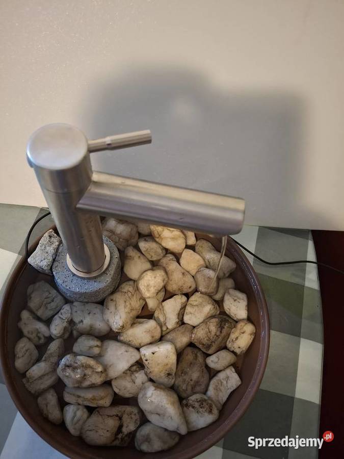 Fontanna kran Fontanny i kaskady Łódź