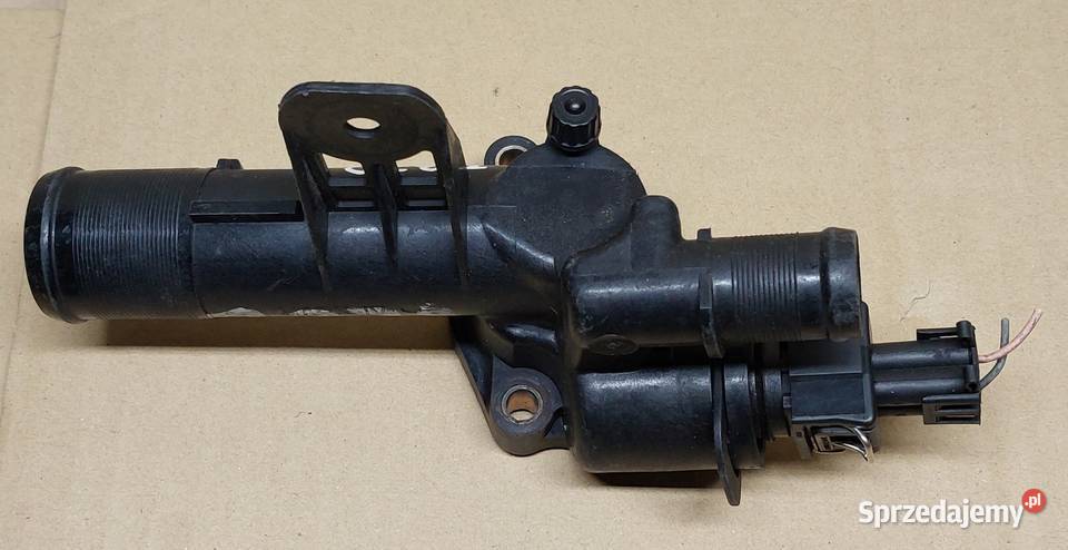 OBUDOWA TERMOSTATU RENAULT MEGANE III 15 DCI osobowe Termostaty