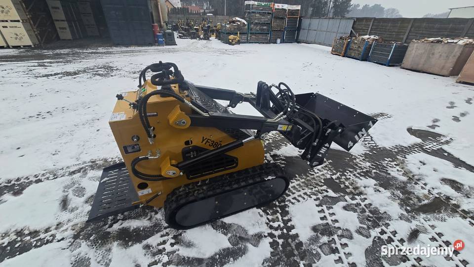 Mini ładowarka gąsienicowa INFRONT YF380 łyżka Maszyny budowlane Dunkowa