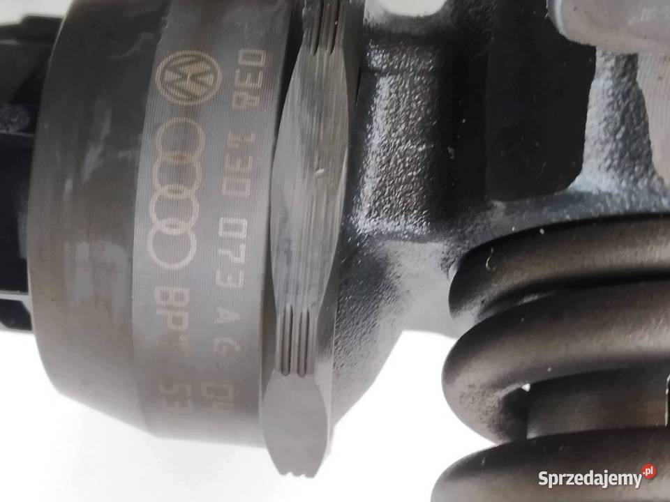 POMPOWTRYSKIWACZ 038130073AG 19 TDI Skoda
